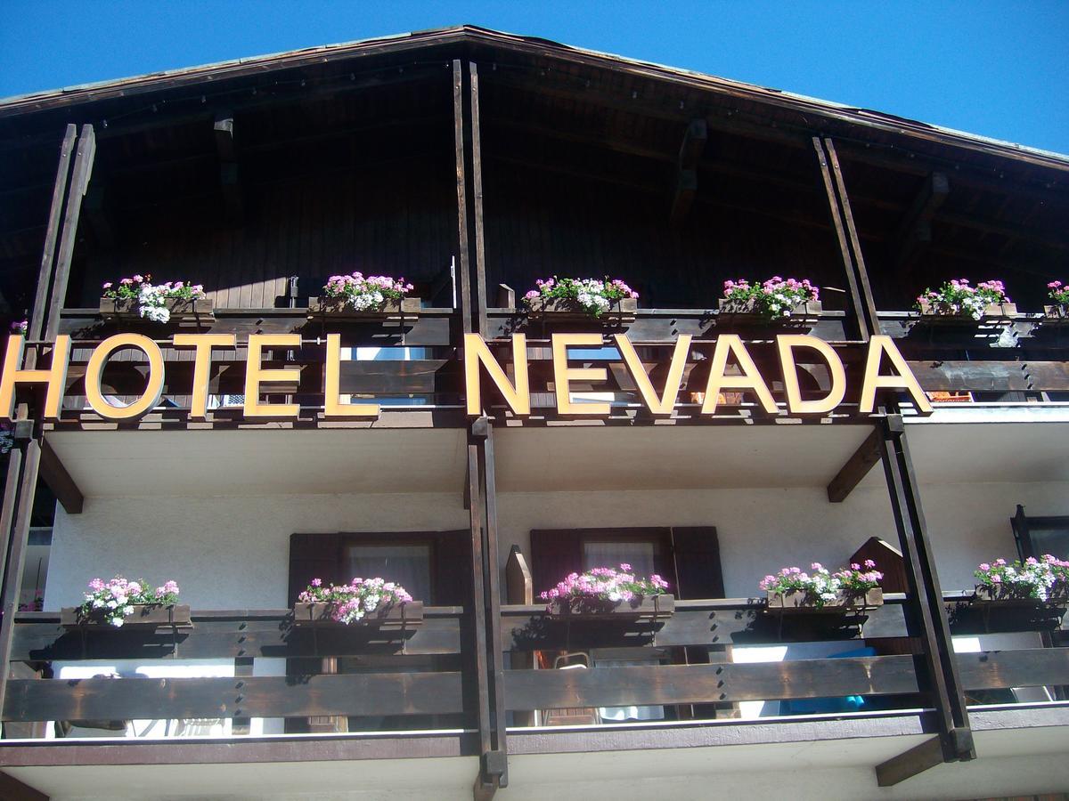 קאמפיטלו די פאסה Hotel Nevada מראה חיצוני תמונה